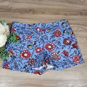 Loft floral red‎ white blue 4 inch shorts size 6 new!!